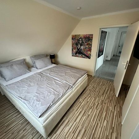 Zwei Ferienwohnungen Anker Max 5 Personen & Leuchtturm Max 4 Personen, Direkt In Steinhude Scheunenviertel, Balkon, Wlan , Privater Parkplatz, Wallbox Екстер'єр фото
