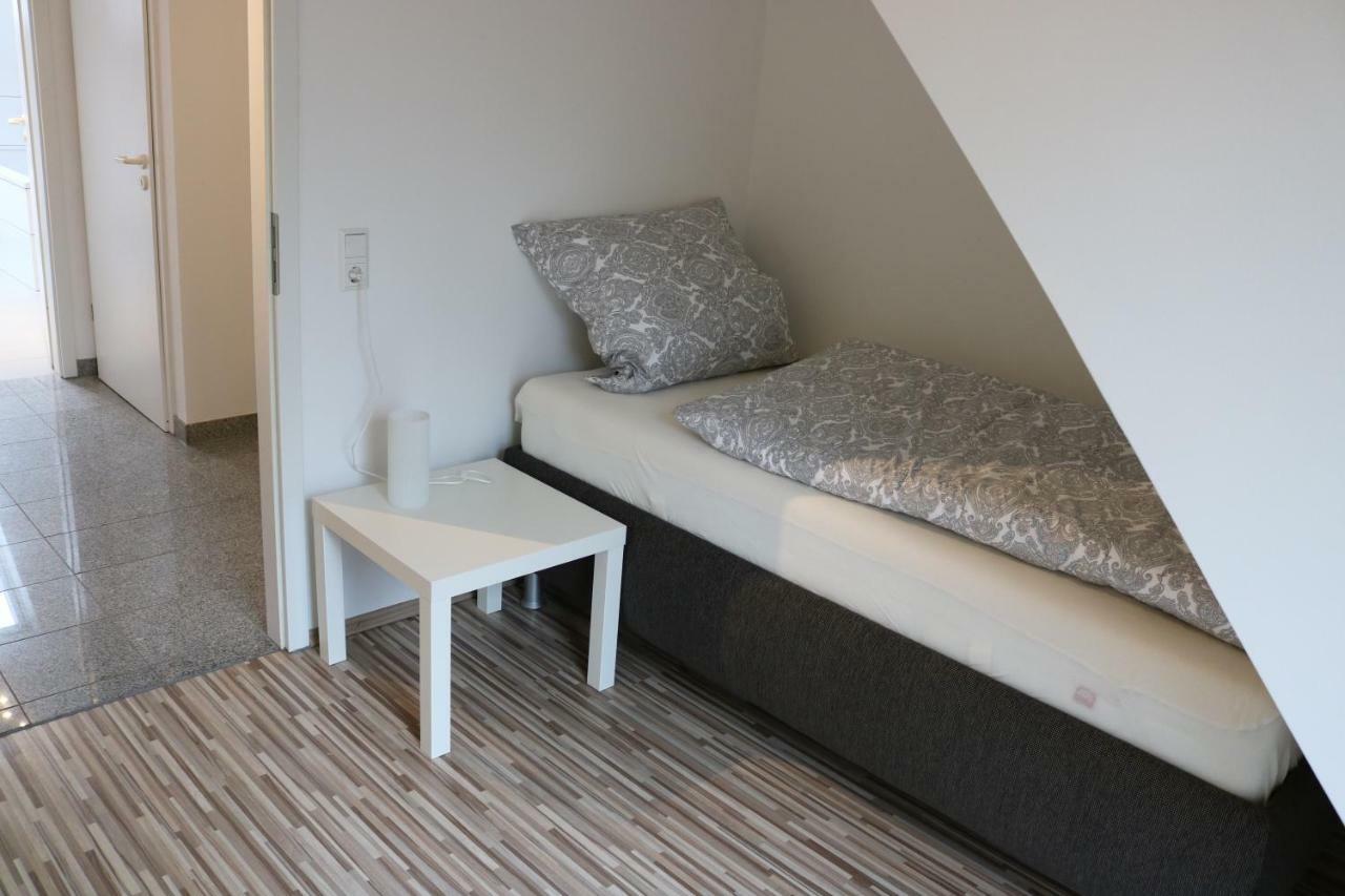 Zwei Ferienwohnungen Anker Max 5 Personen & Leuchtturm Max 4 Personen, Direkt In Steinhude Scheunenviertel, Balkon, Wlan , Privater Parkplatz, Wallbox Екстер'єр фото